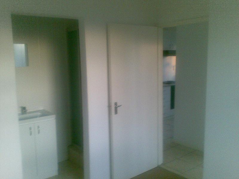To Let 3 Bedroom Property for Rent in Hagley Western Cape